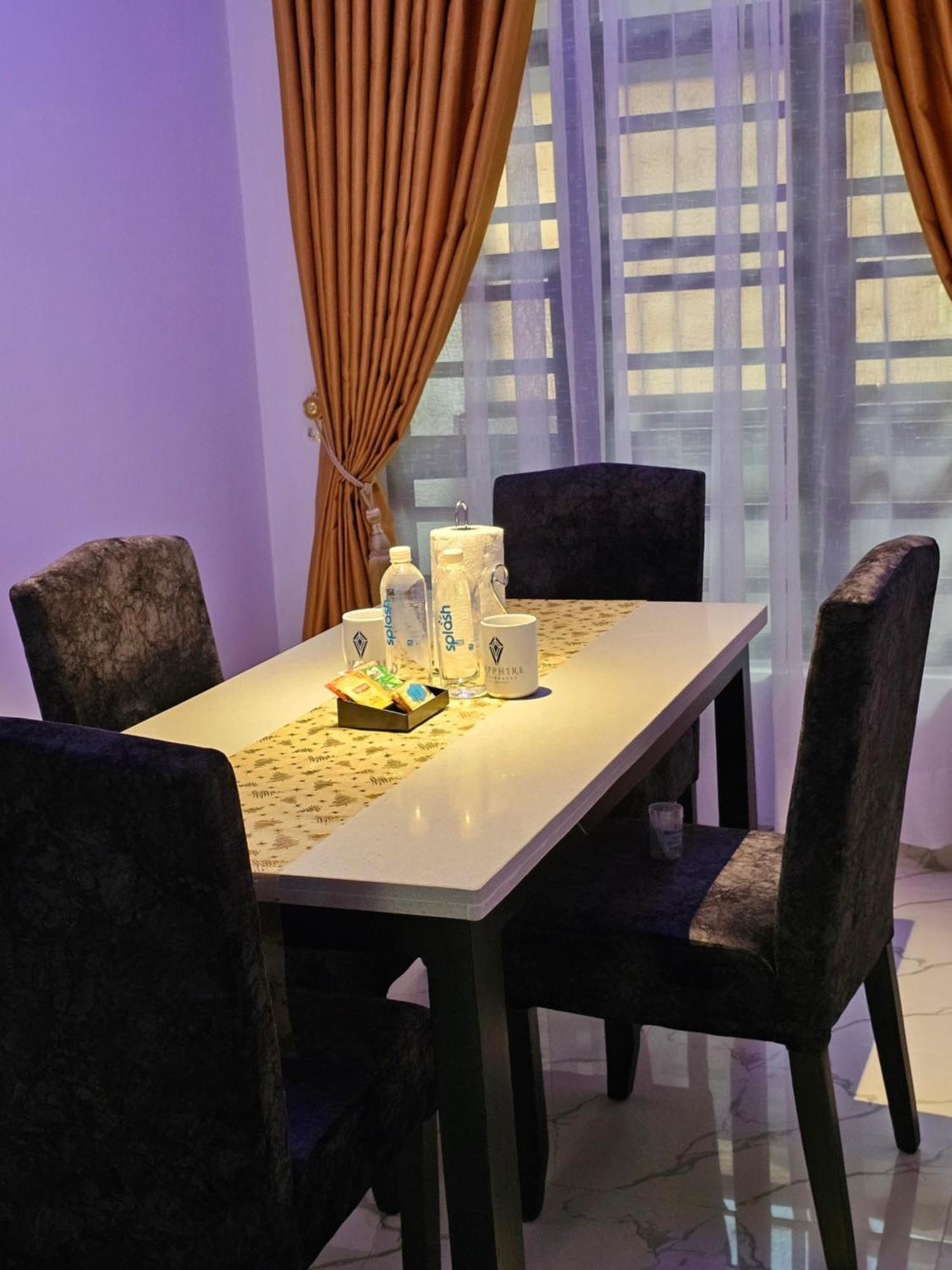 Sapphire Residences By Crystal Magodo Ikeja Eksteriør billede