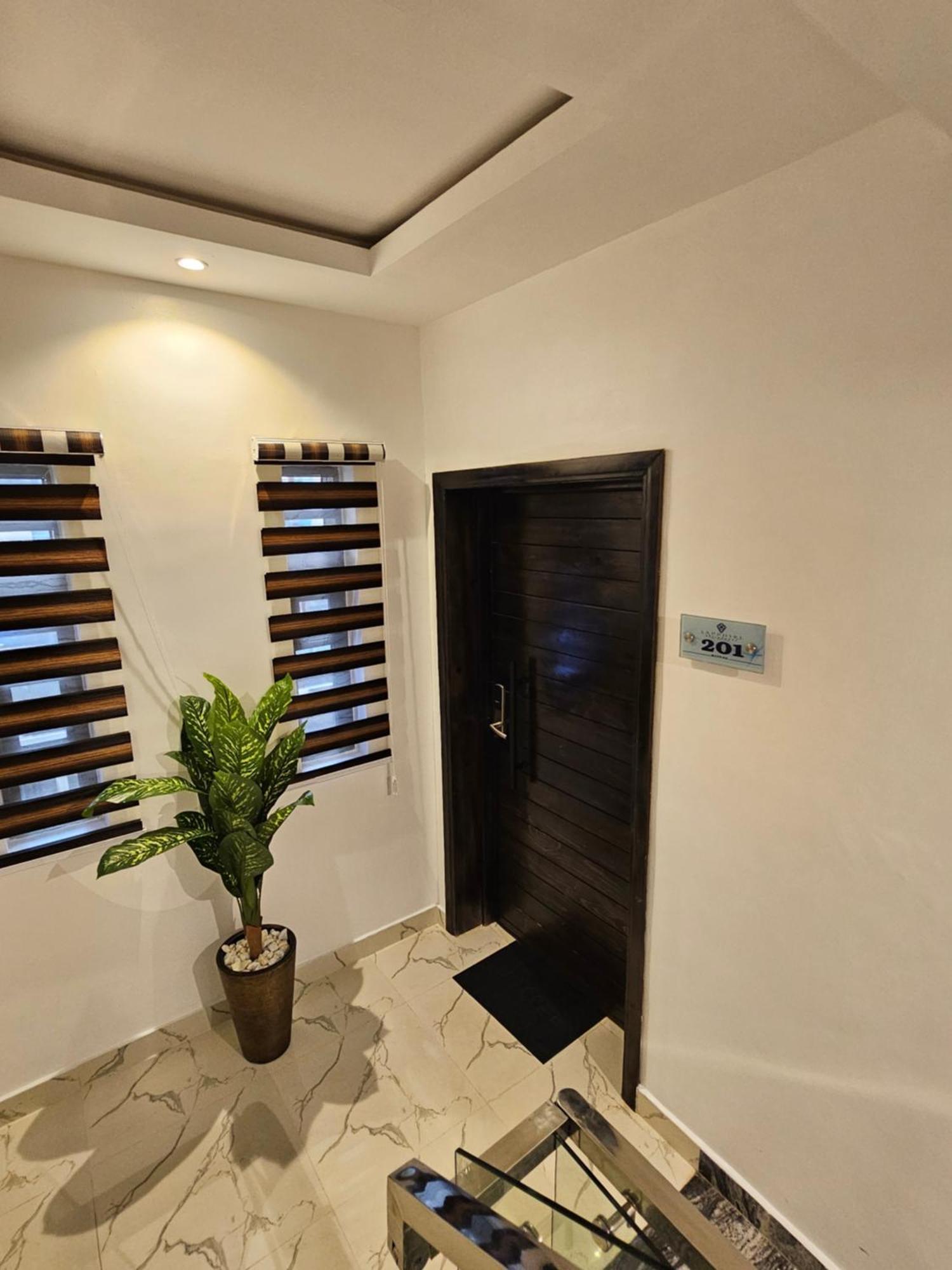 Sapphire Residences By Crystal Magodo Ikeja Eksteriør billede