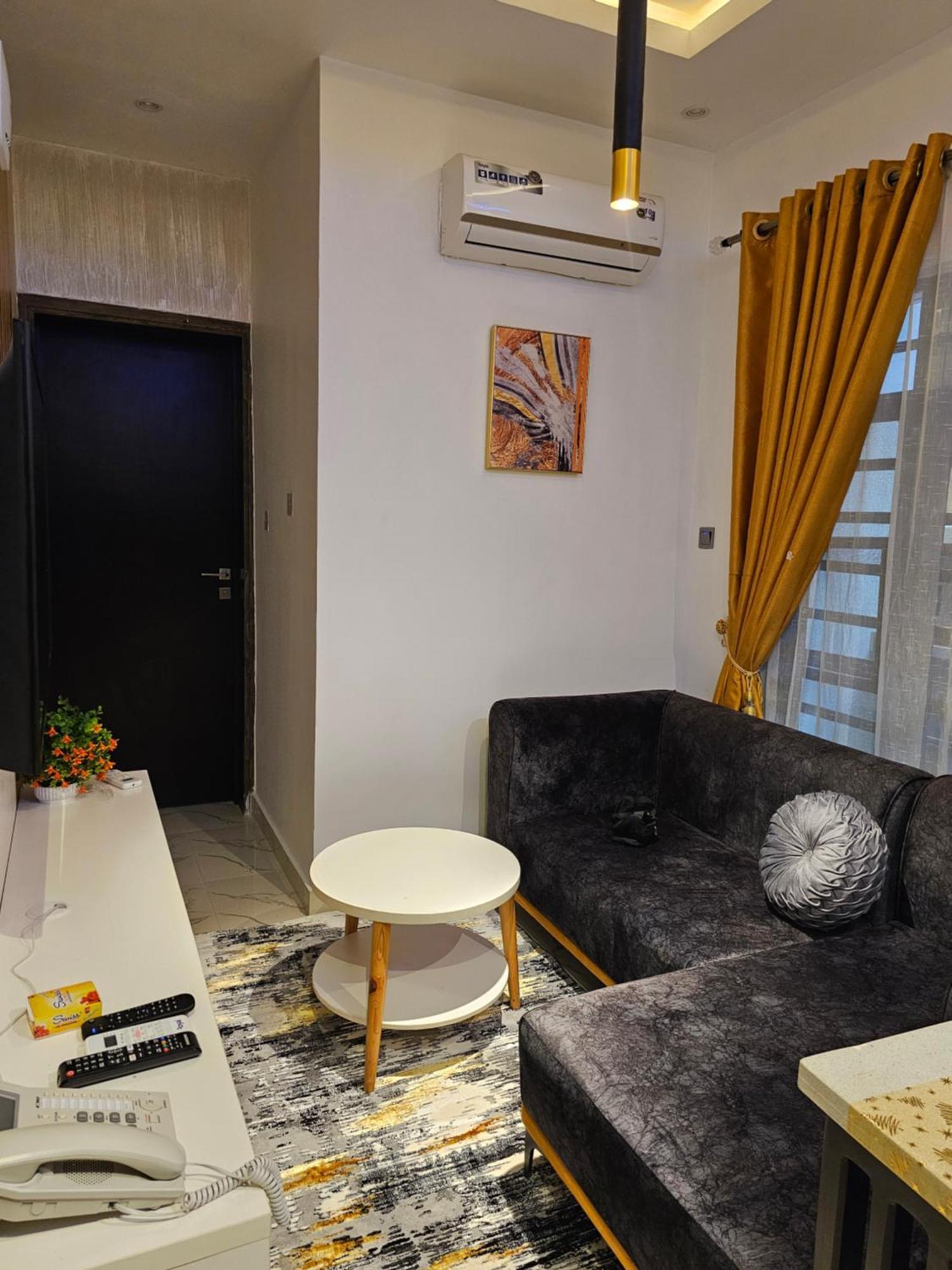 Sapphire Residences By Crystal Magodo Ikeja Eksteriør billede